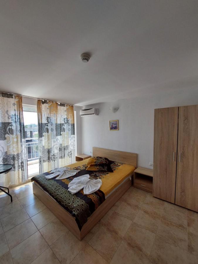 Къща За Гости West Slăntjev Brjag Exteriör bild